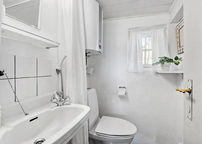 4 Bedroom Gorgeous In 度假居 *